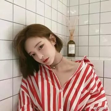 一只电脑动画的手